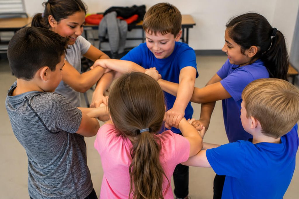 Human Knot indoor game