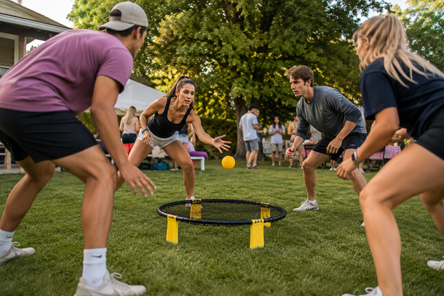 Spike ball