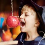 Halloween apple Games